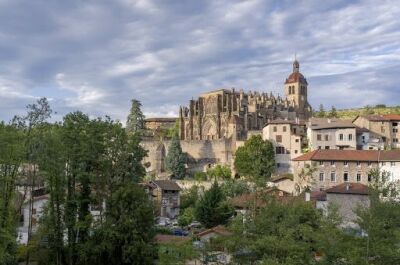 Le Tour de Saint-Antoine-l'Abbaye