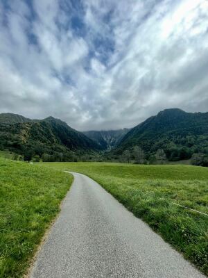 Petite boucle à Azet - Azet - Photo 2