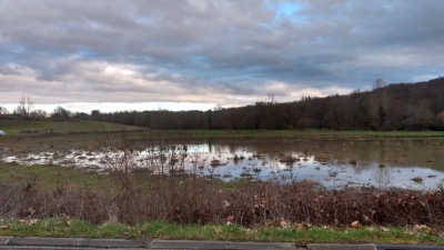 Entre Carignan et Citon, sur le chemin du retour vers la piste cyclable Roger Lapébie.