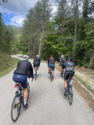 Γλυκιά και πανέμορφη ανάβαση προς Λίμνη Αώου από Ανατολικό Ζαγόρι