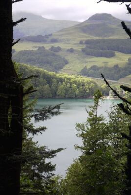 Tour du lac Pavin - Estivadoux - Besse-et-Saint-Anastaise - Photo 3
